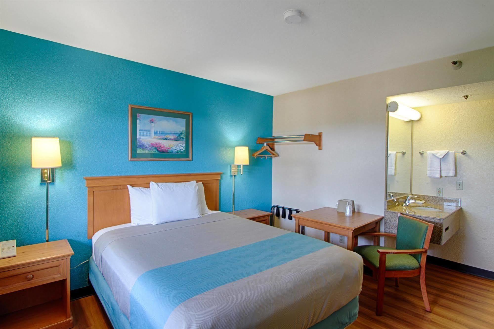 Motel 6 San Diego - Mission Valley Esterno foto