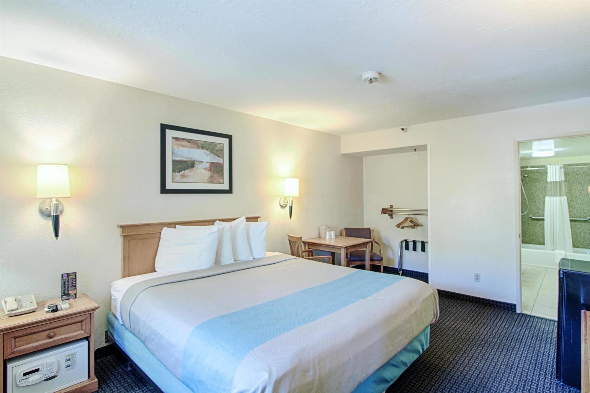 Motel 6 San Diego - Mission Valley Esterno foto